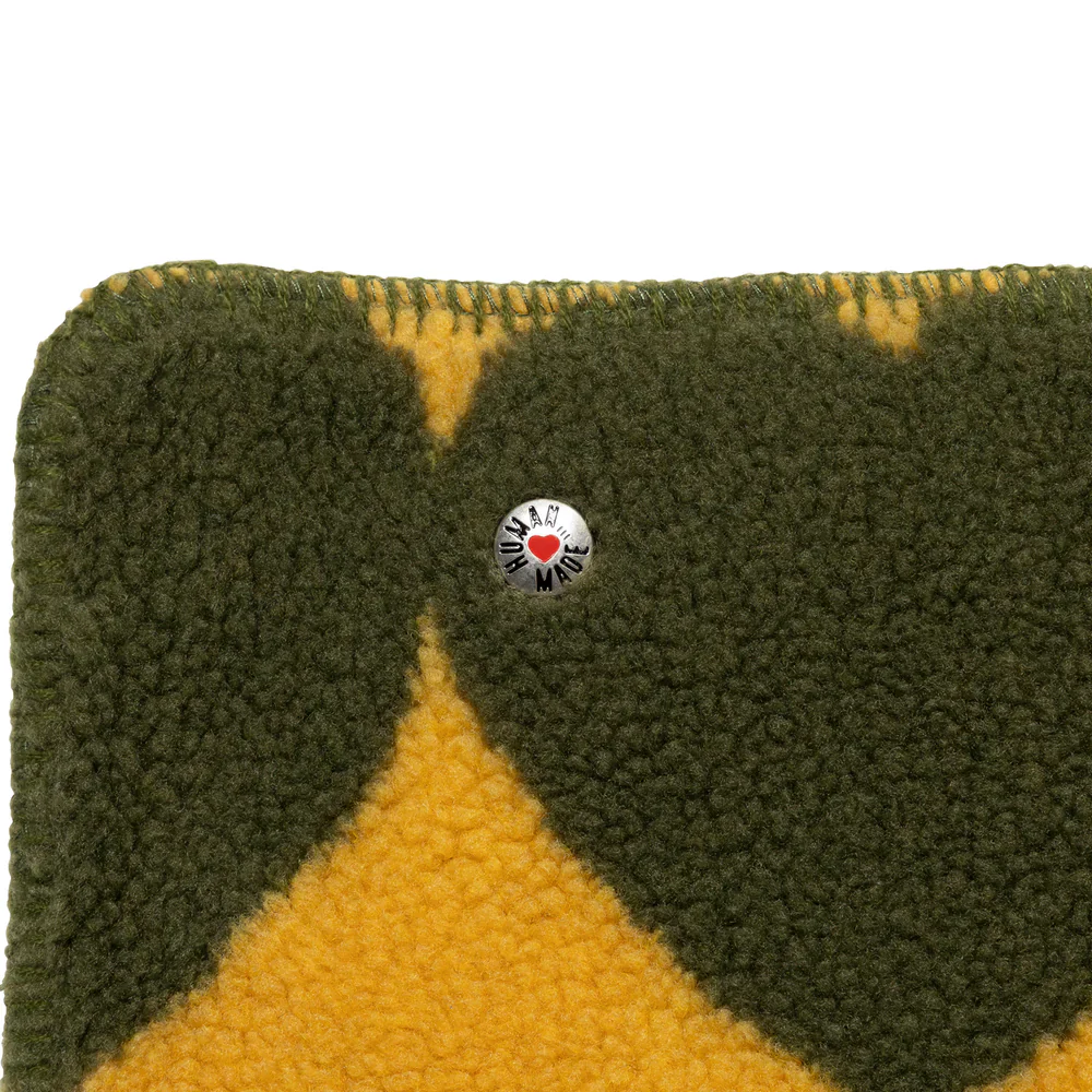 Human Made - "Heart Fleece Blanket" - Image 4