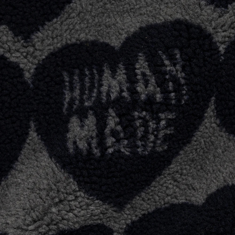 Human Made - "Heart Fleece Blanket" - Image 9